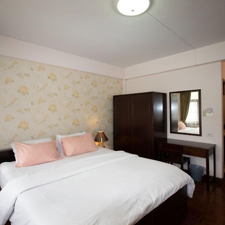 Marhaba House Hotel Chiang Mai Eksteriør billede